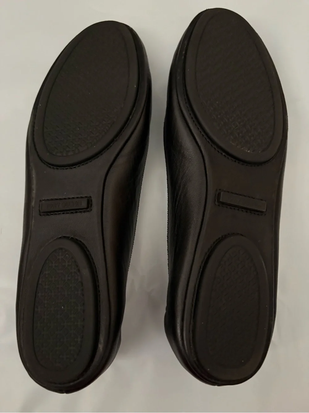 Tory Burch Minnie Travel Ballet Flat in Black Leather Authentic